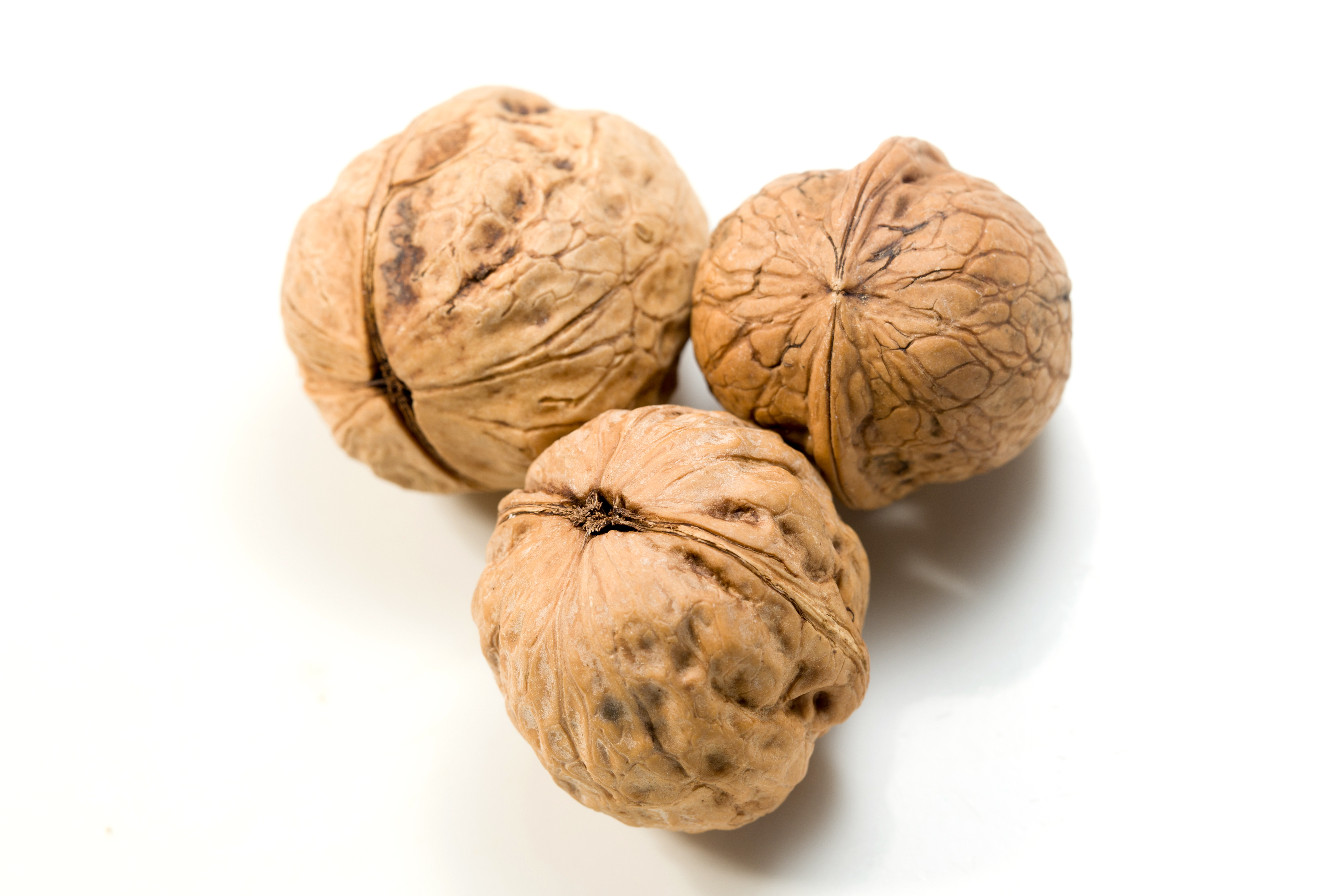 Walnuts for healthy skin