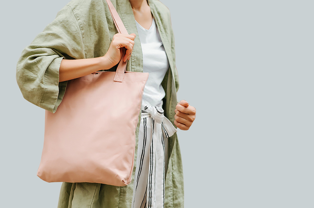 Tote-bag, an easy carryall
