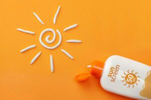Does Sunscreen Prevent Tanning? Sunscreen Myths Exposed!