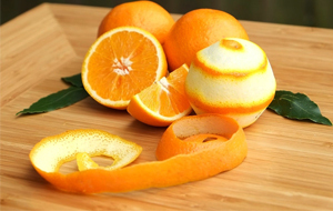 Peel an orange and grind into powder