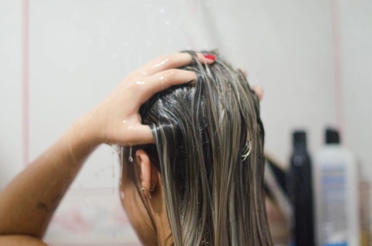 hair wash shampoo