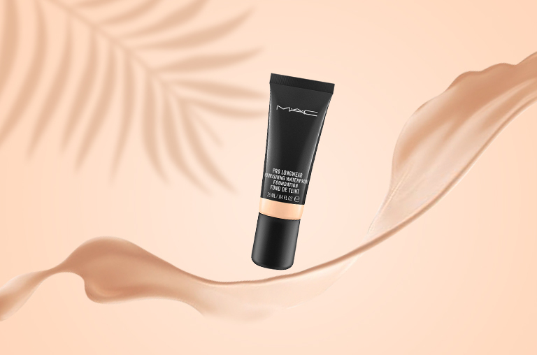 MAC Pro Longwear Nourishing Waterproof Foundation