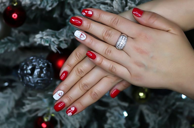 2. Christmas Acrylic Nail Art - wide 3