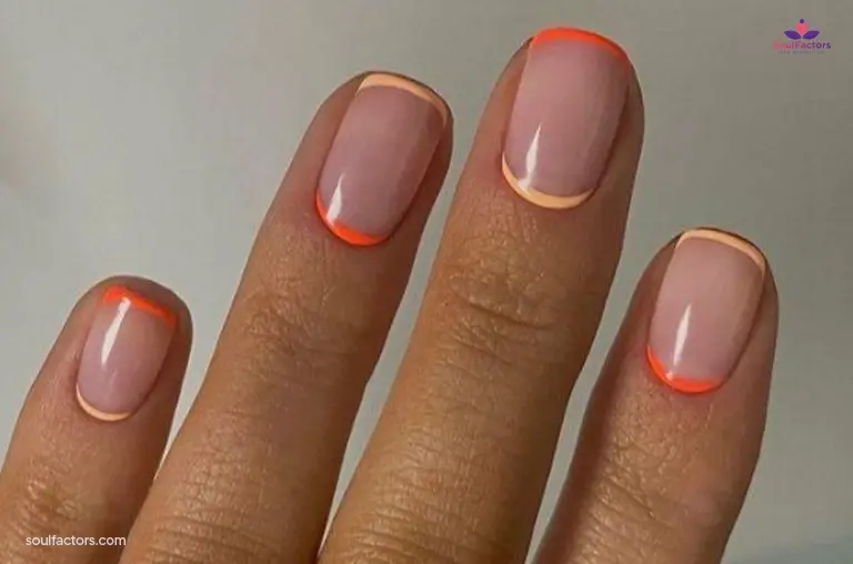 Two-Sided French Twist Short Nail Designs