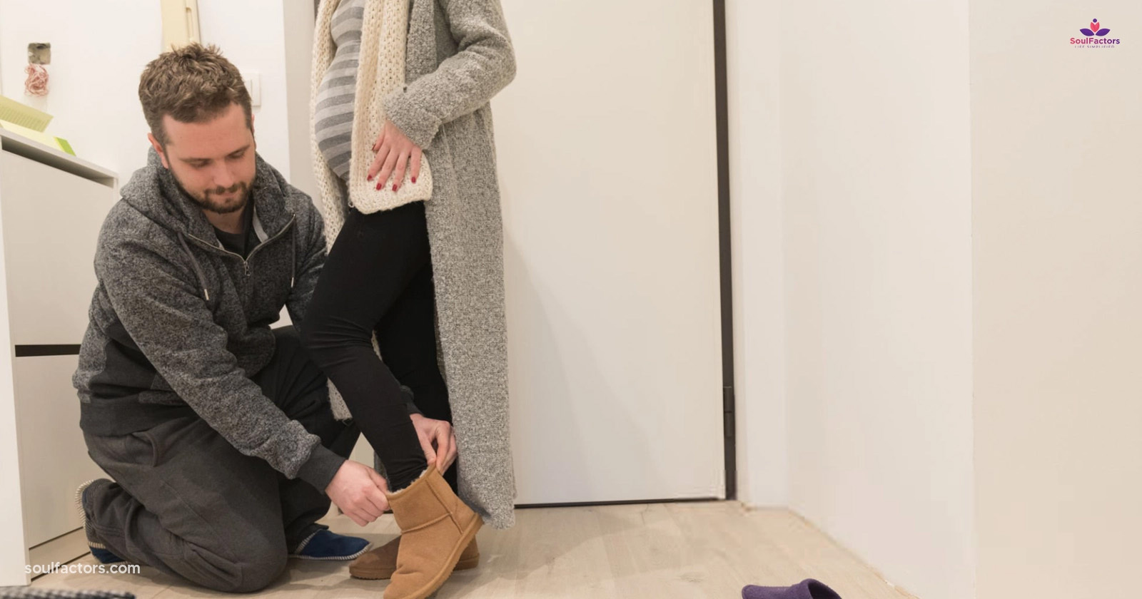 The 12 Best Shoes For Pregnancy That Is Stylish & Supportive!