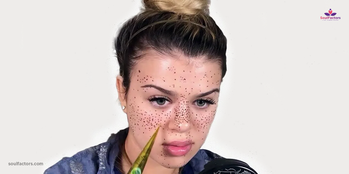 Natural Henna For DIY Fake Freckles