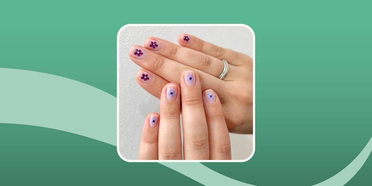 Simple Daisy Nail Designs 