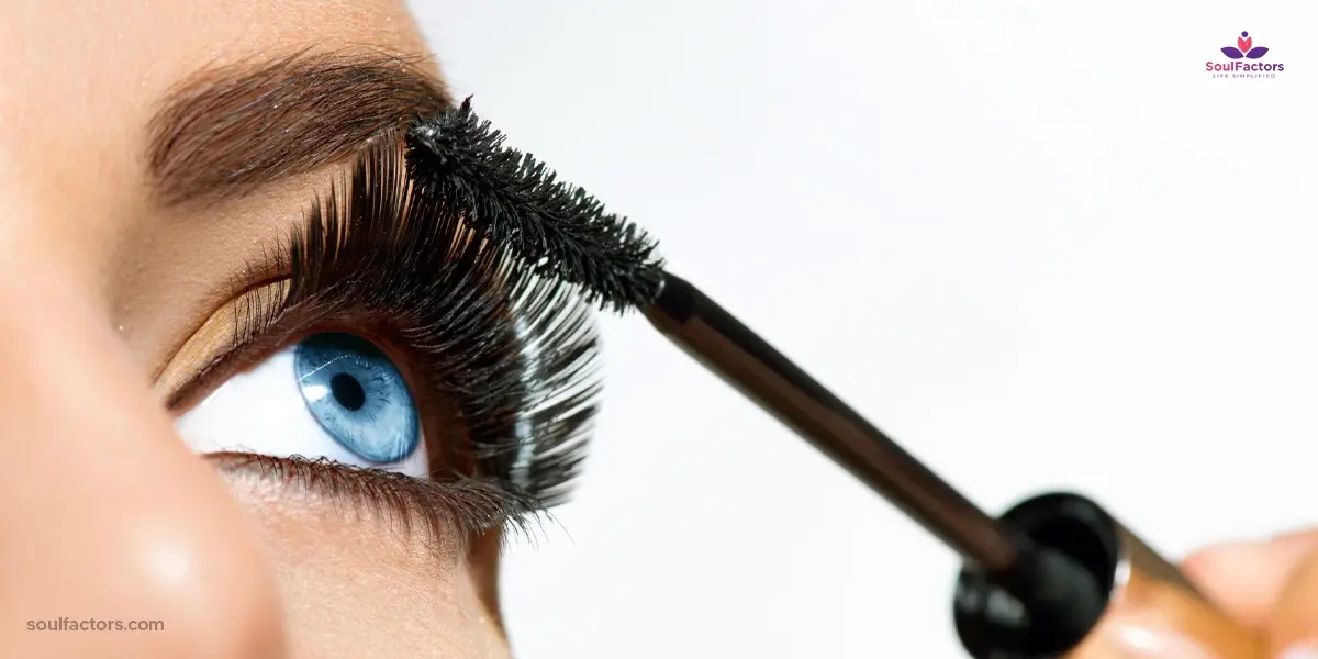 How To Remove Waterproof Mascara Like A Pro: Quick Tips