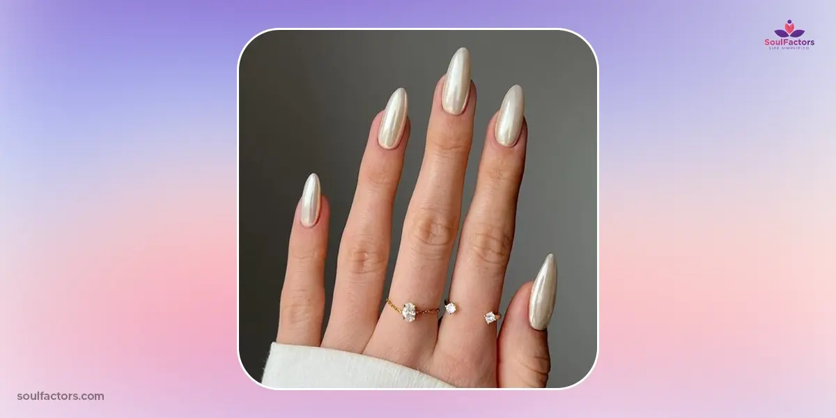 Chrome Nail Ideas - Vanilla Chrome Nails